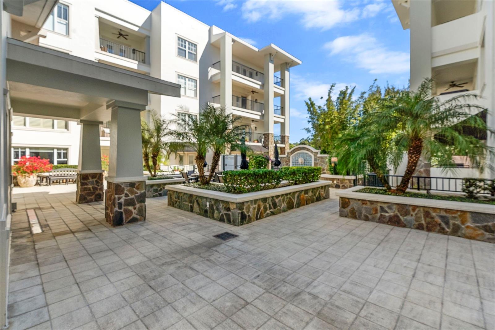 THE WELLESLEY - Residential