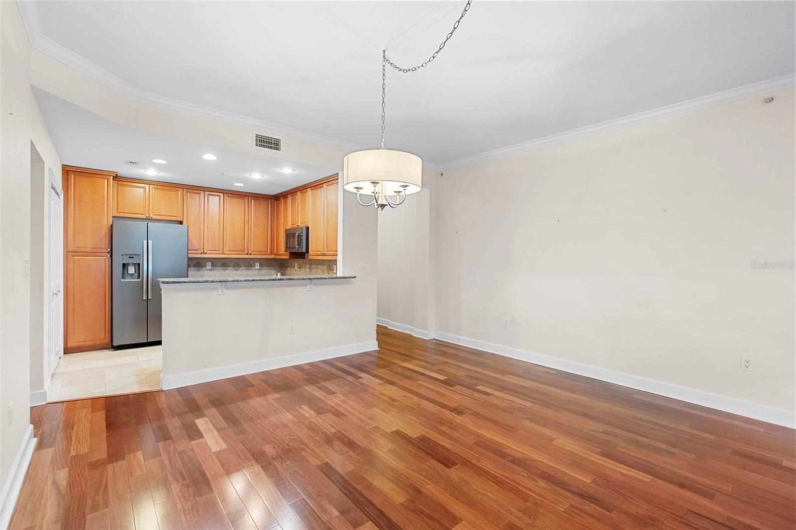 THE WELLESLEY - Residential