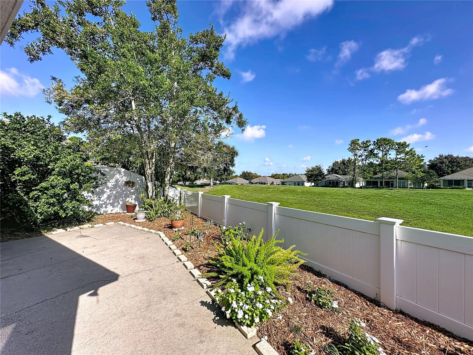 KINGS RIDGE - Residential