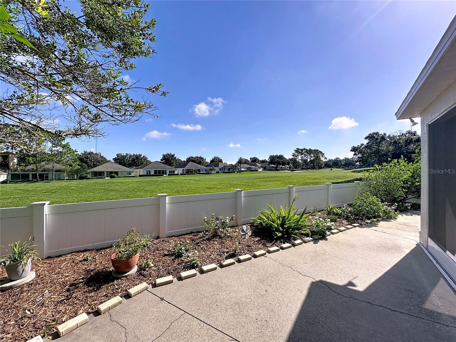KINGS RIDGE - Residential