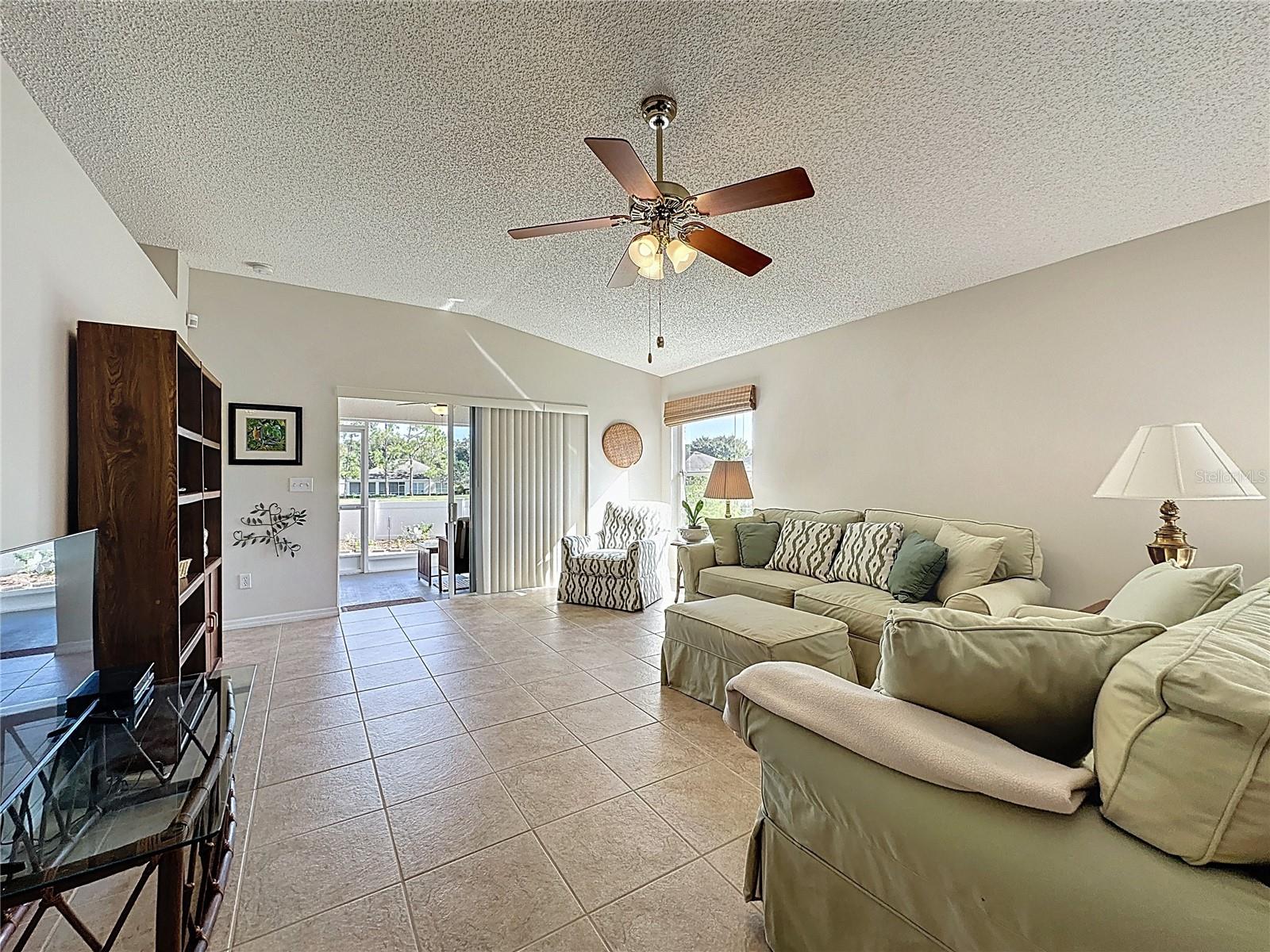 KINGS RIDGE - Residential