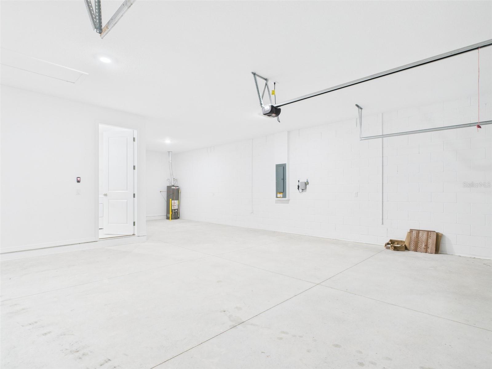 CALESA TOWNSHIP PERLINO GROVE - Residential Lease