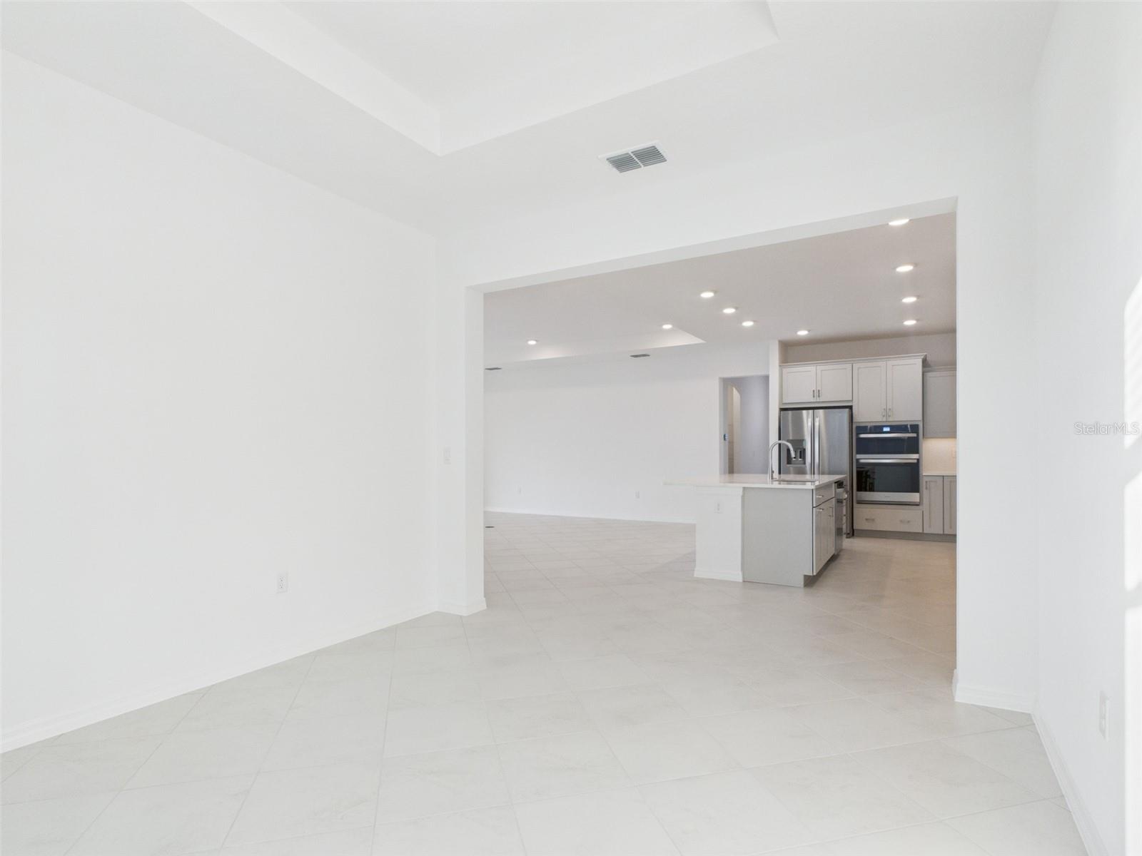 CALESA TOWNSHIP PERLINO GROVE - Residential Lease