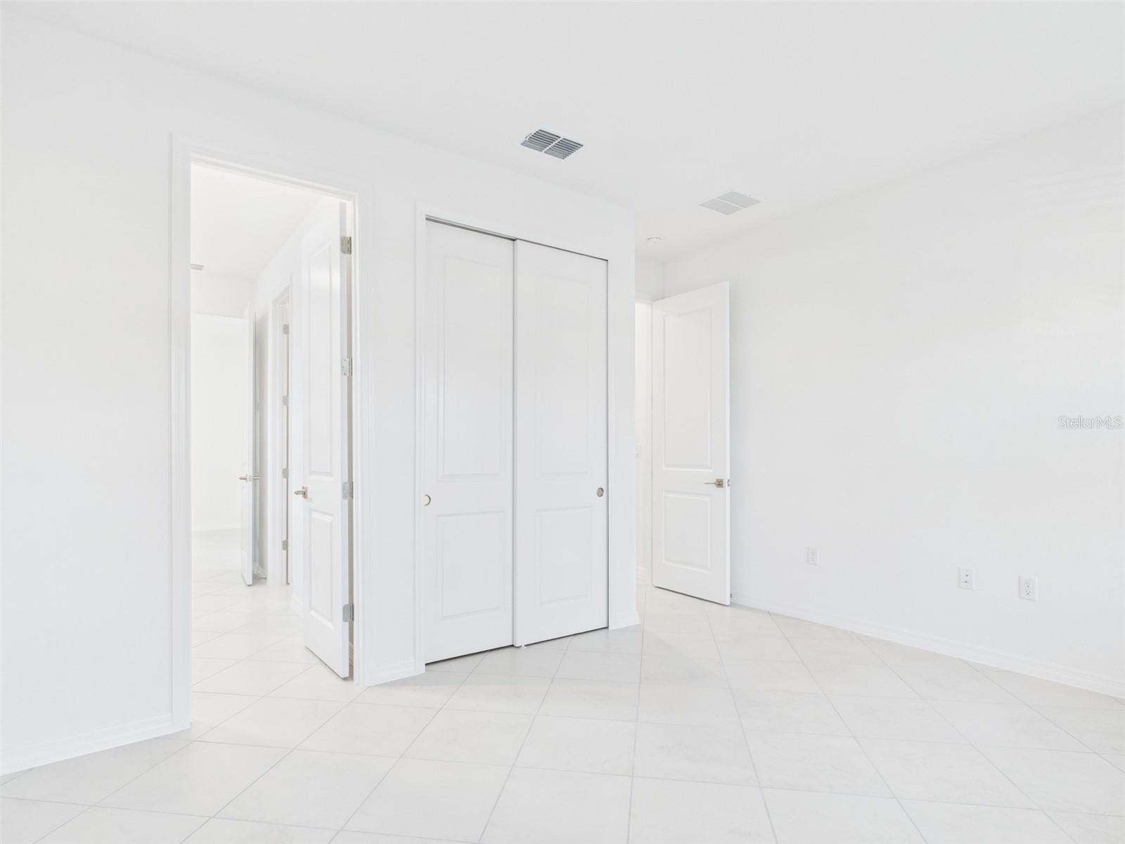 CALESA TOWNSHIP PERLINO GROVE - Residential Lease