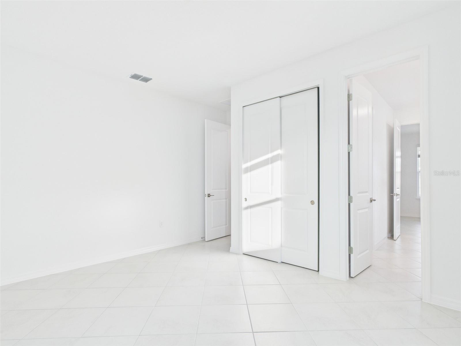 CALESA TOWNSHIP PERLINO GROVE - Residential Lease