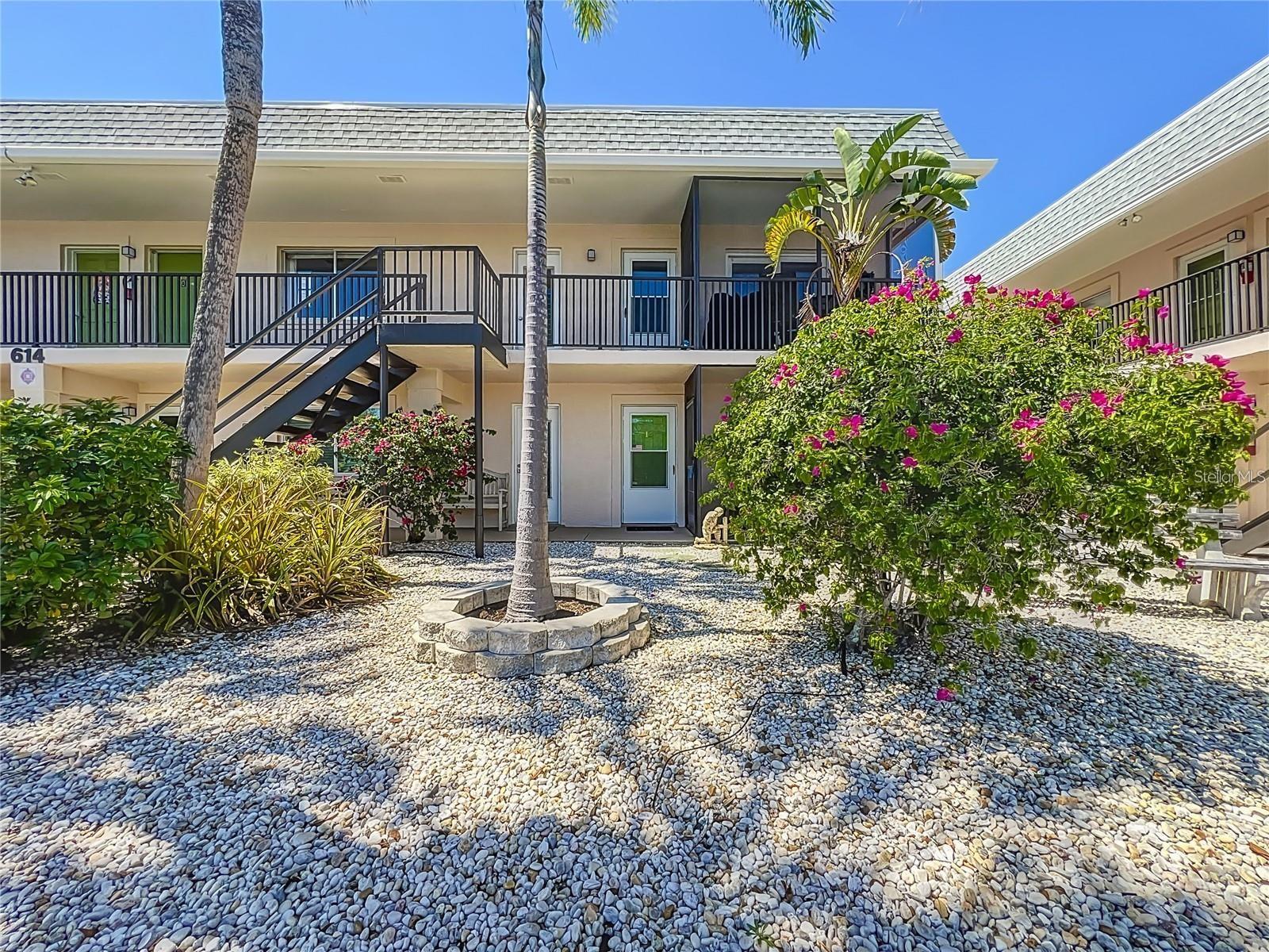 Charming 2Bed/2Bath Condo on Venice Island with a galley kitchen and separate dining area. Located in a well maintained condo community—water, sewer, trash, and building upkeep included in rent (electricity is tenant's responsibility) Walkable neighborhood with a cozy strip mall nearby, featuring a supermarket and a burger joint renowned for the best burgers in town. Across the street from the scenic Venetian Waterway Park, offering beautiful biking and walking trails. Close to the heart of Venice: the lively downtown area, tennis courts, post office Venice Theatre (.5 mile), plenty of shops and restaurants, and Venice Beach (approx. 1 mile).
Community & Lifestyle: This condo is ideal for those seeking a tranquil yet vibrant lifestyle. Picture yourself enjoying morning coffee on the lanai, bike riding along the Intracoastal Waterway, and dining out at nearby restaurants—all just steps away. Relaxed island living yet minutes from downtown's cultural scene.
One parking spot is provided right outside your door, with additional guest parking available on the property. A standard laundry room is available for your convenience. **ATTN. REQUIRES BACKGROUND CHECK AND APPLICATION WITH THE CONDO ASSOCIATION**