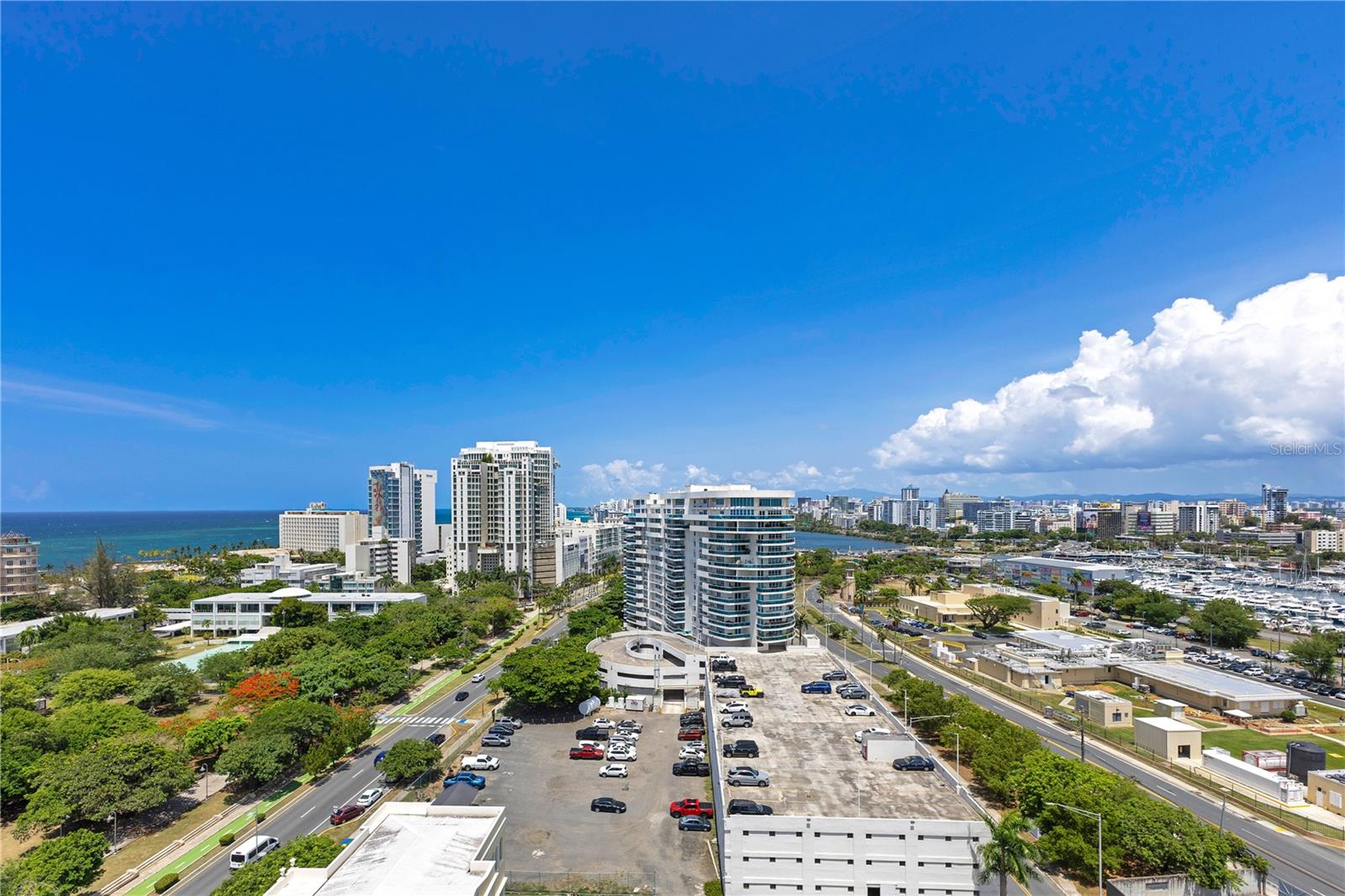 LE PARC CONDOMINIUM - Residential