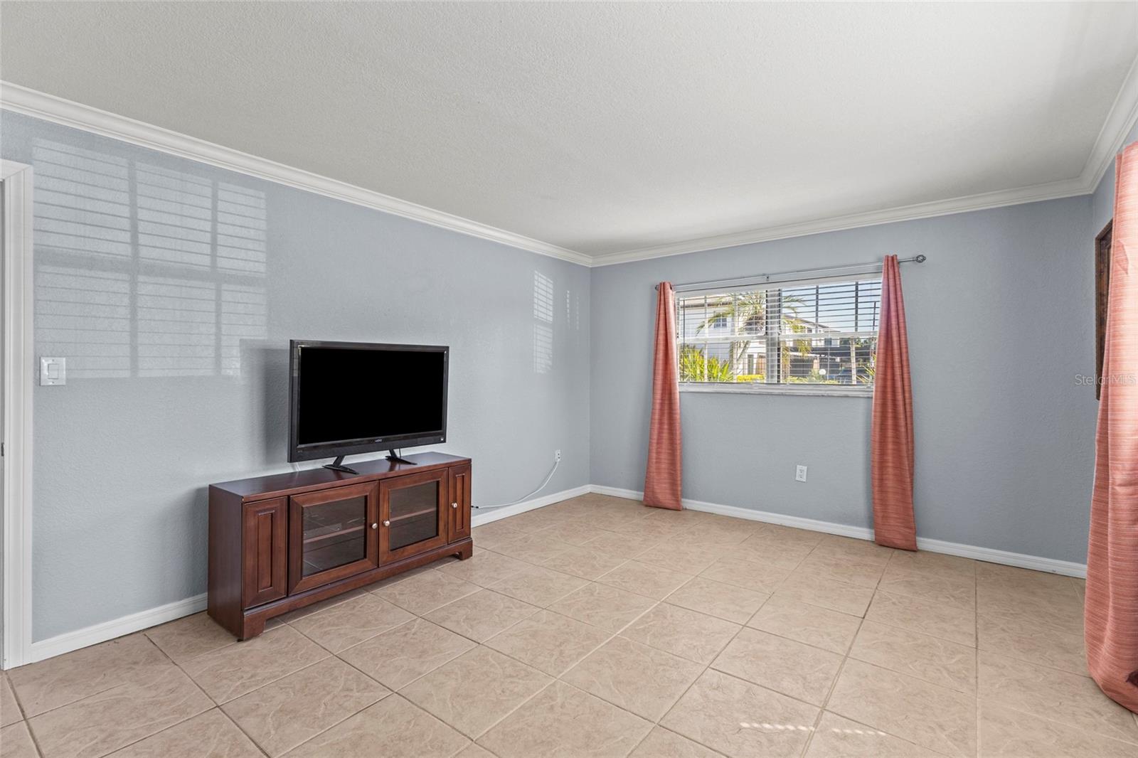 SABAL PALM GARDENS PH I - Residential