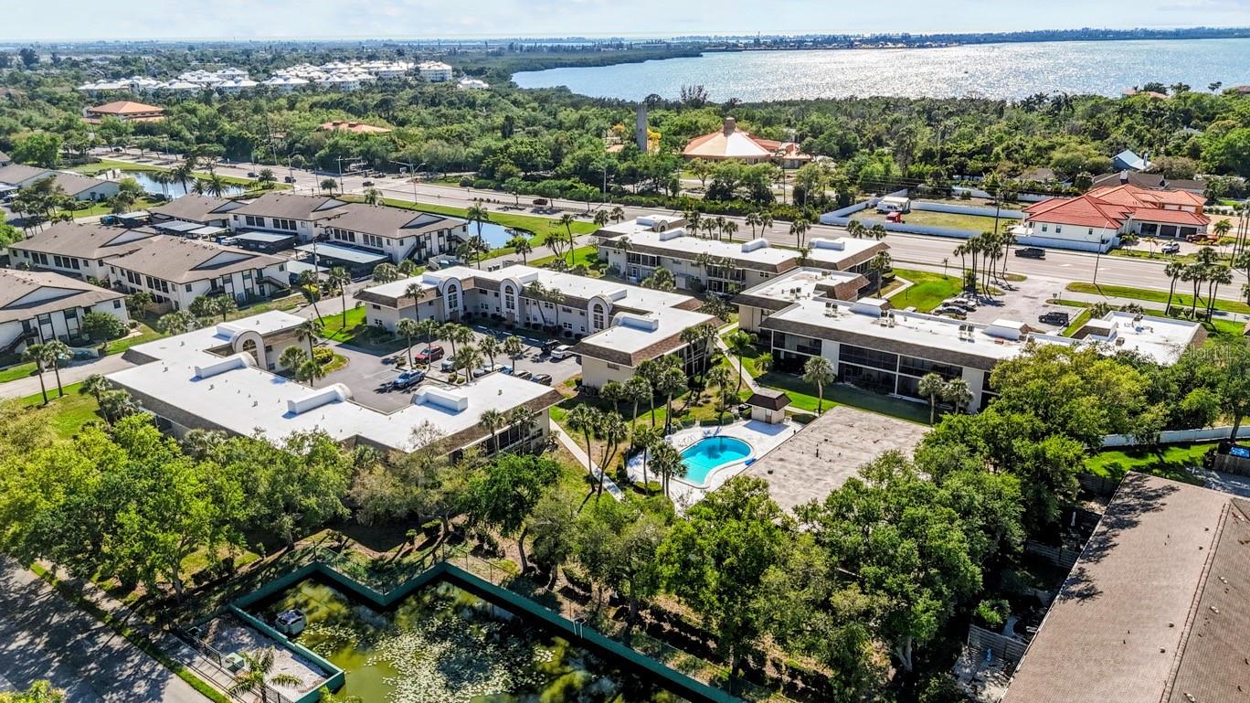 SABAL PALM GARDENS PH I - Residential