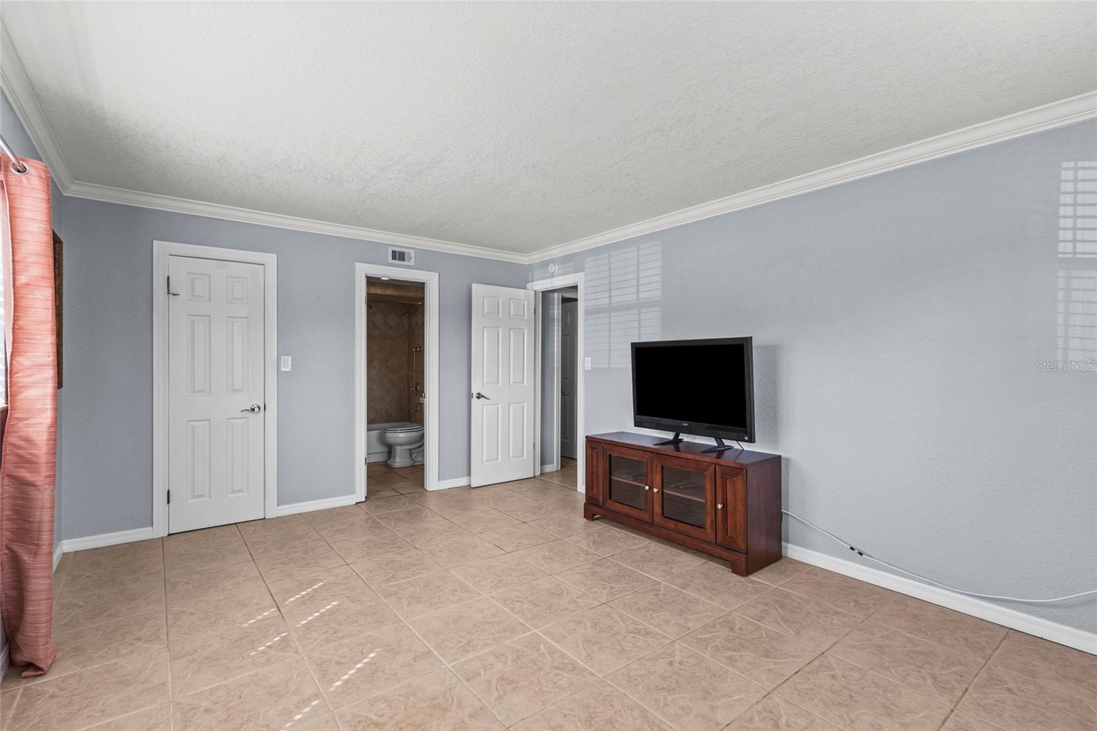 SABAL PALM GARDENS PH I - Residential