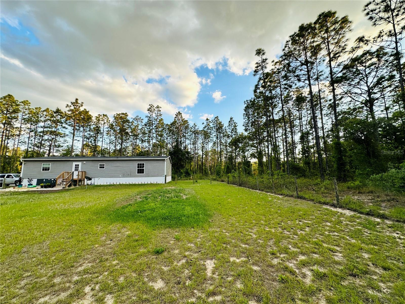 WILLISTON HIGHLANDS UNIT 5 - Residential