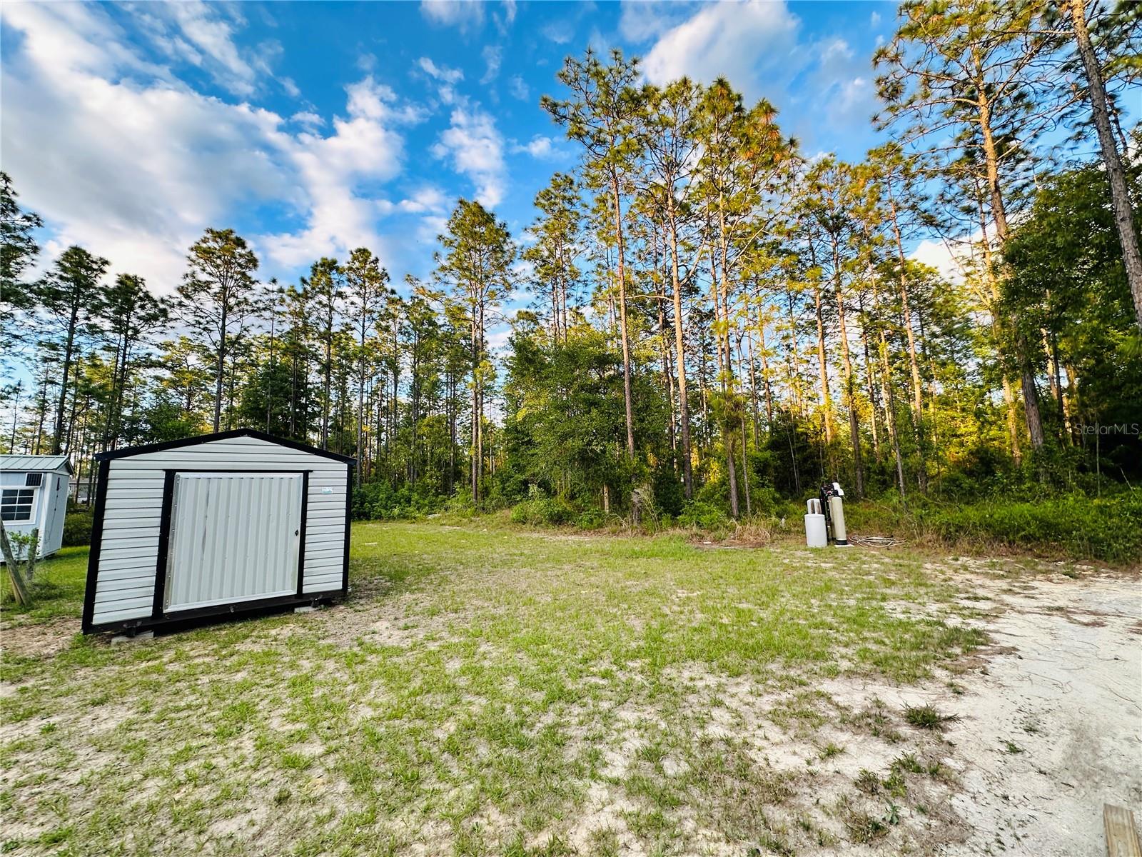 WILLISTON HIGHLANDS UNIT 5 - Residential