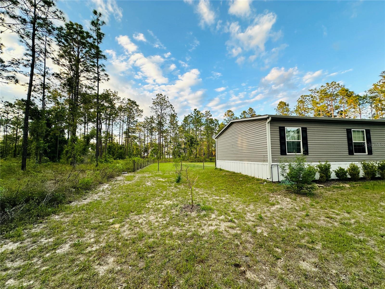 WILLISTON HIGHLANDS UNIT 5 - Residential