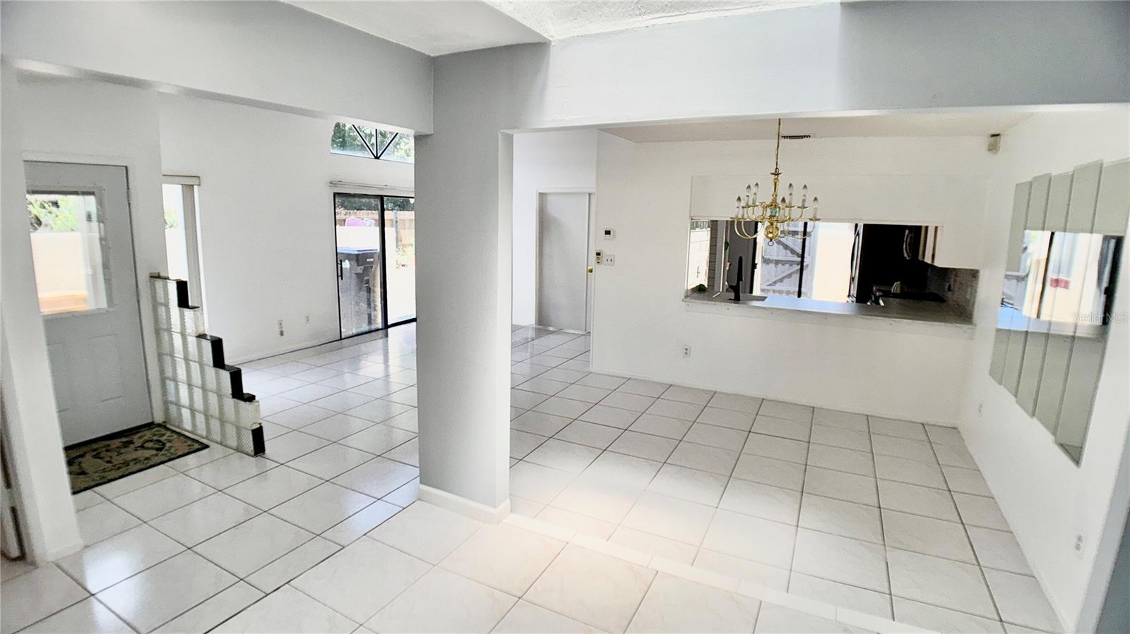 FLORIDA VILLAS - Residential