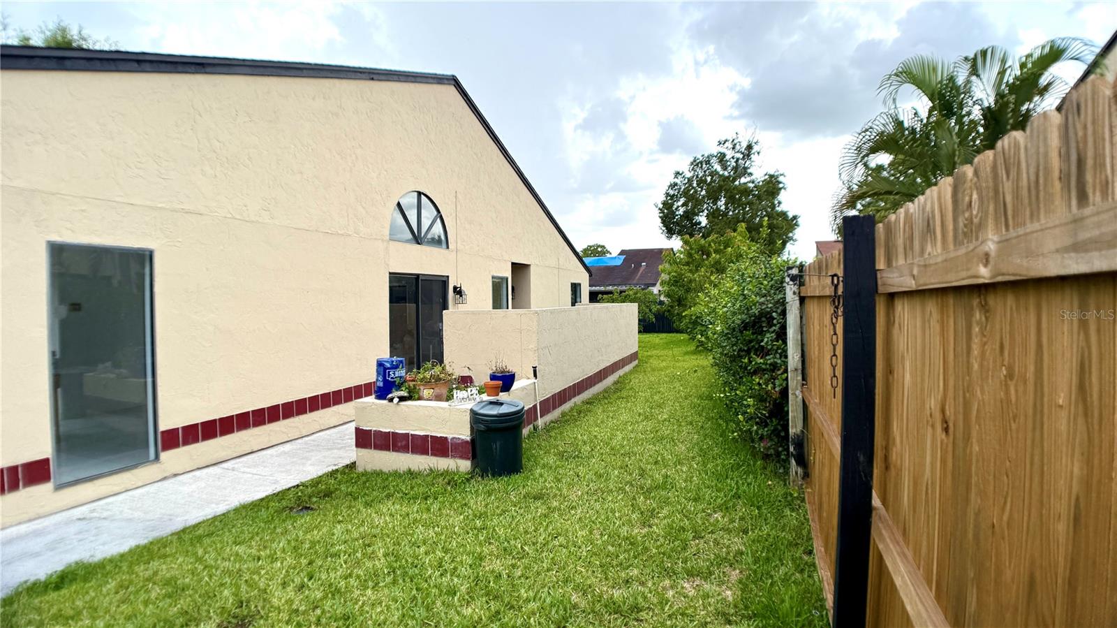 FLORIDA VILLAS - Residential