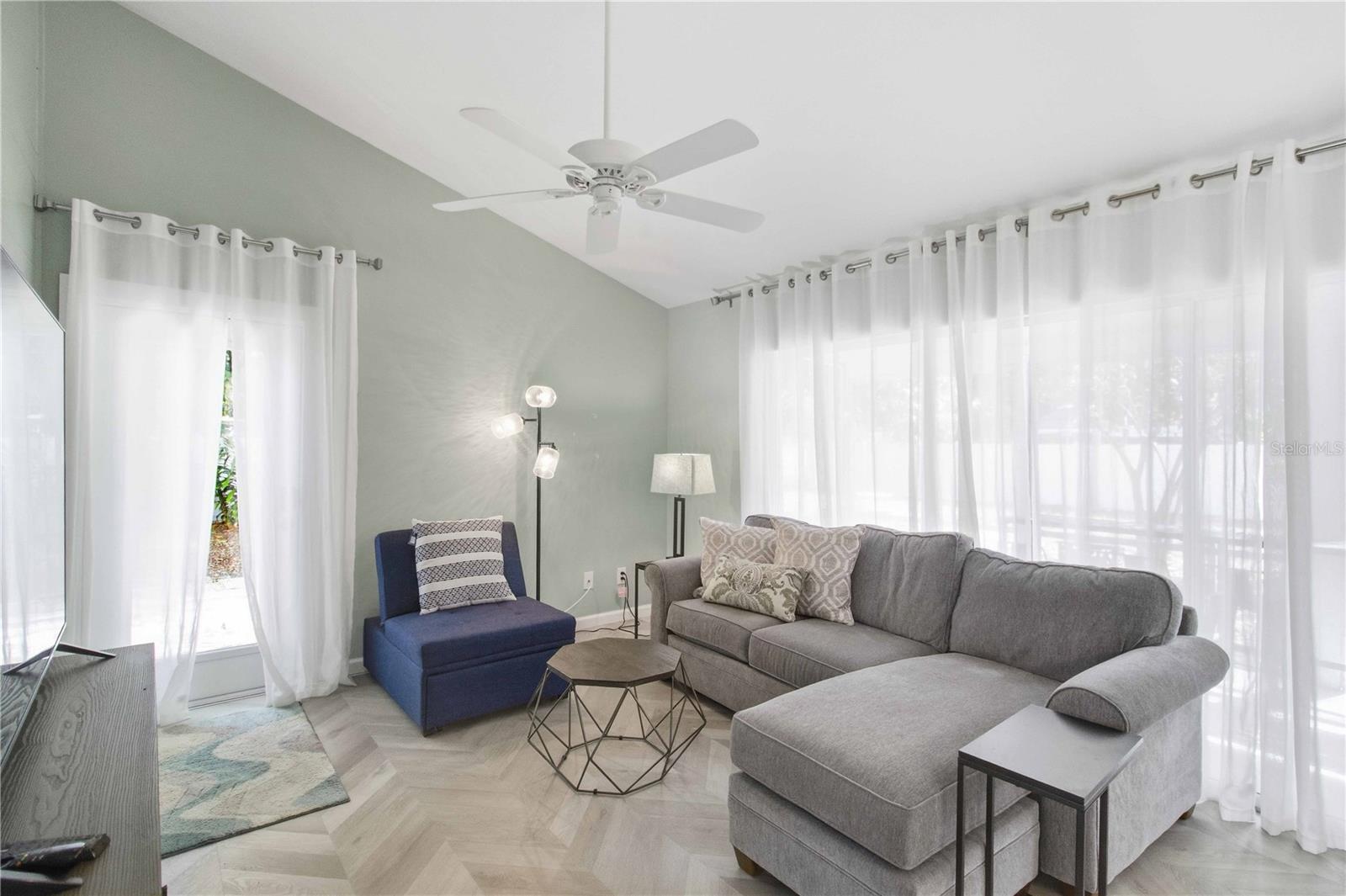 HUDSON PARK - Residential