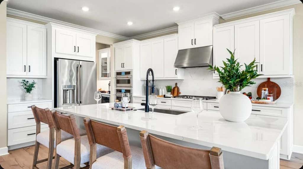 Photo of 12517 Wharf Terrace, Palmetto, FL 34221 (MLS # TB8536964)