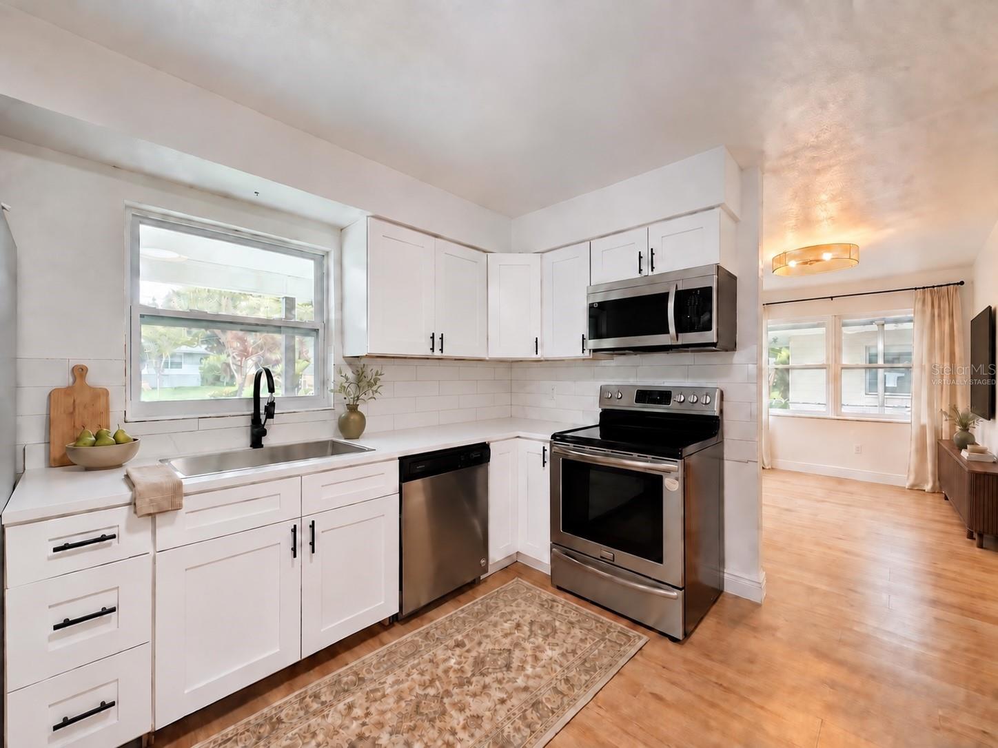 3316 W NASSAU STREET