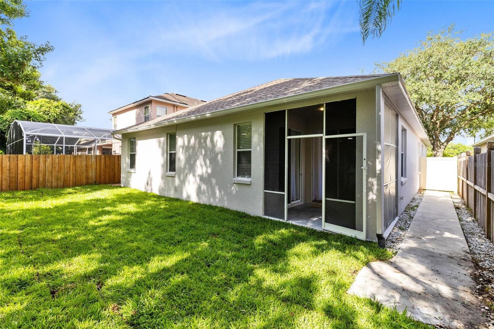 UNIVERSITY PINES - Residential