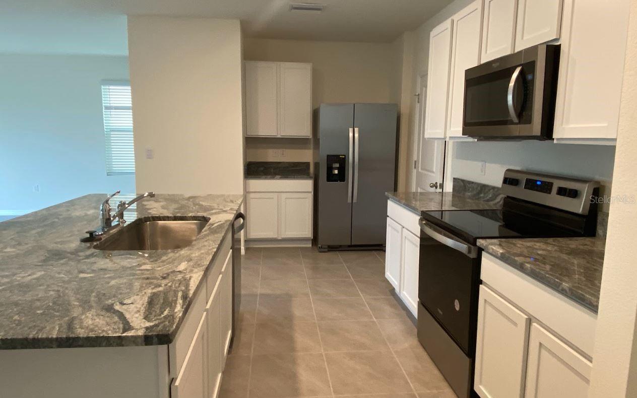 EPPERSON RANCH - Residential Lease