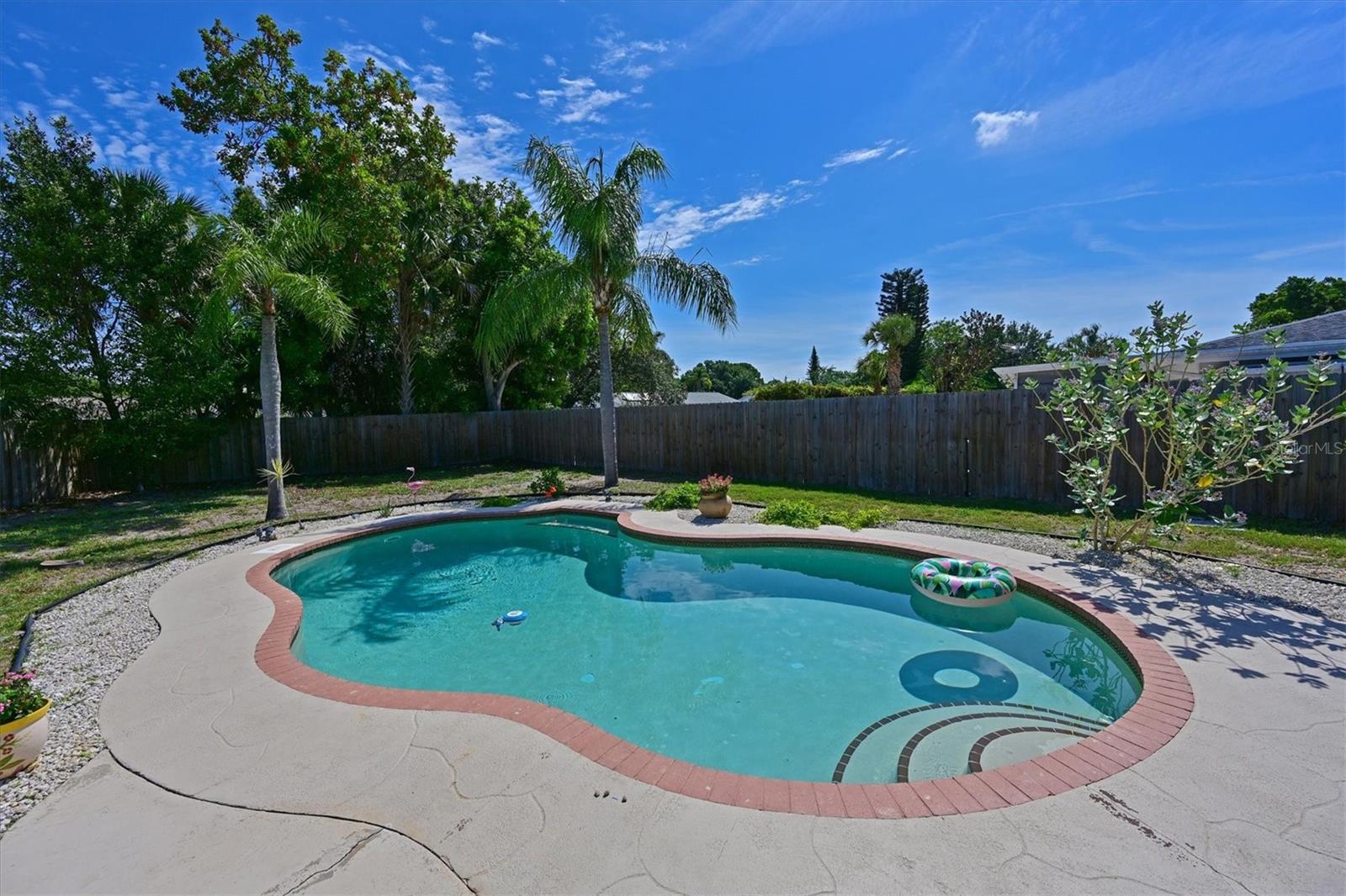 CORDOVA LAKES PH I - Residential