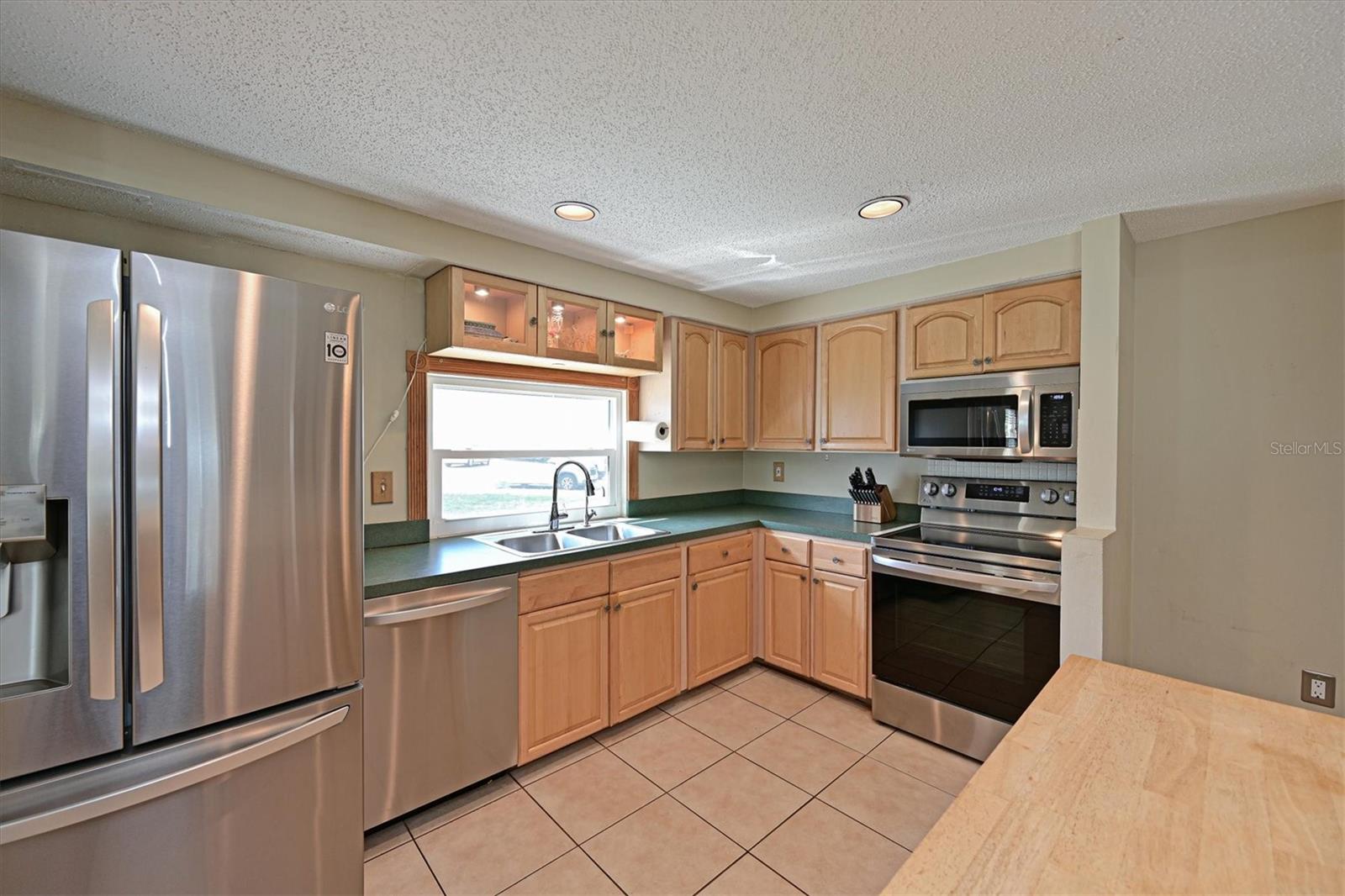 CORDOVA LAKES PH I - Residential