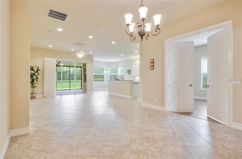 A home in WIMAUMA