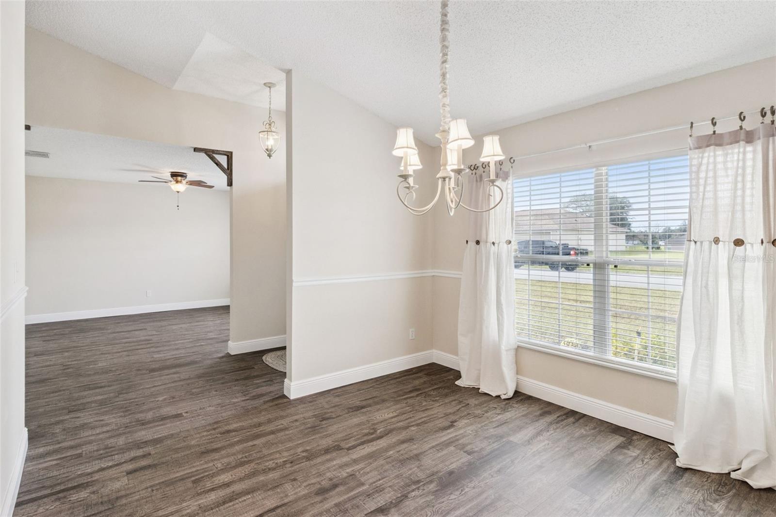 552 HATCHWOOD DRIVE
