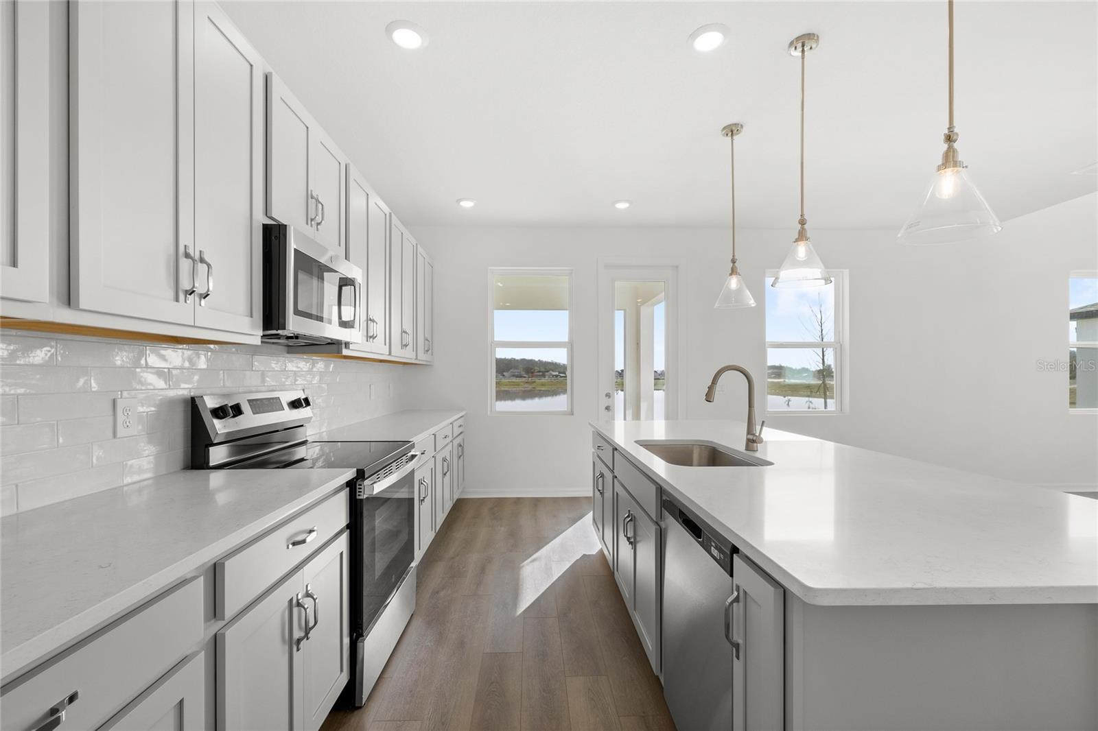 HAWKS RUN - Residential