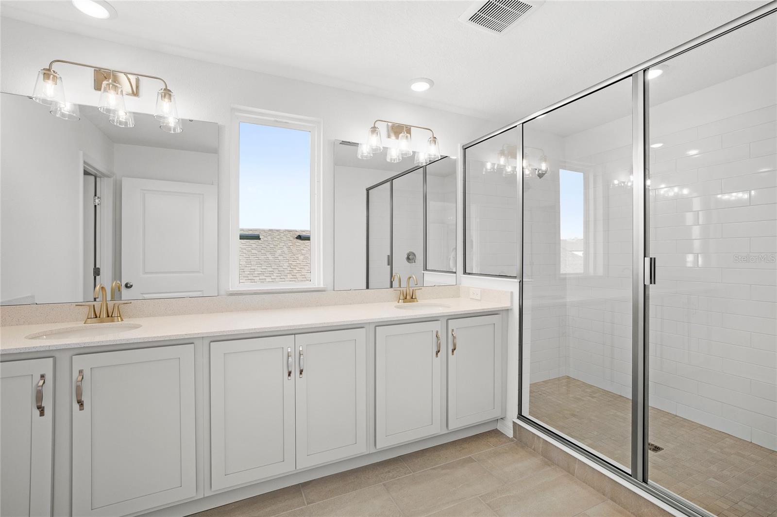 HAWKS RUN - Residential