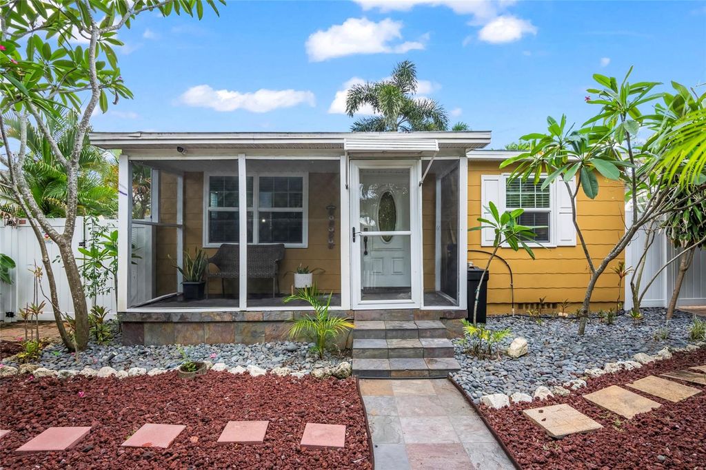 Photo of 4710 22nd Avenue N, St Petersburg, FL 33713 (MLS # G5101555)