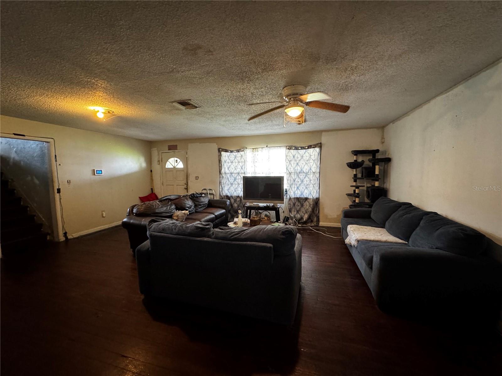 SOUTH SANFORD - Residential