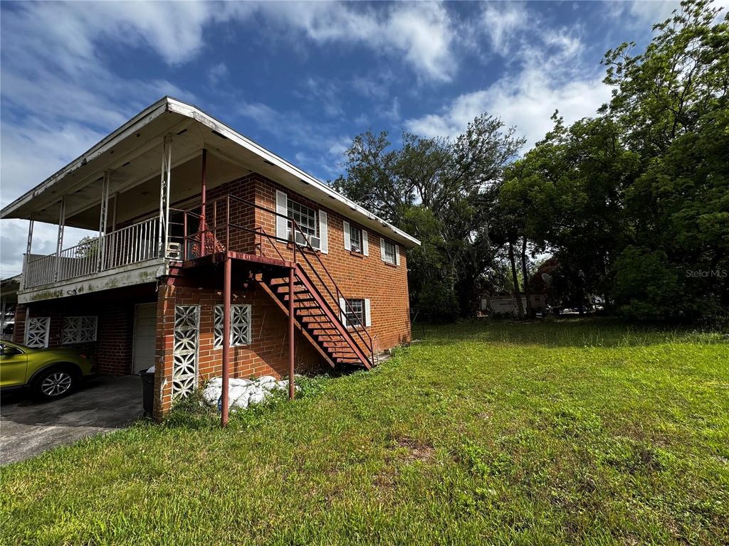 Photo of 1307 Historic Goldsboro Boulevard, Sanford, FL 32771 (MLS # O6402267)