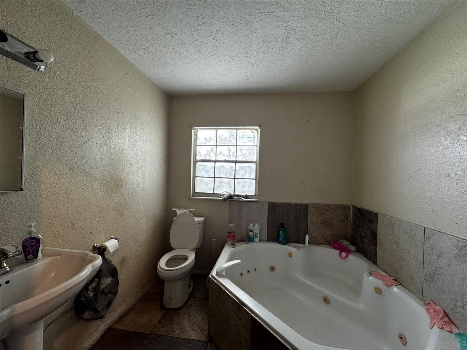 SOUTH SANFORD - Residential
