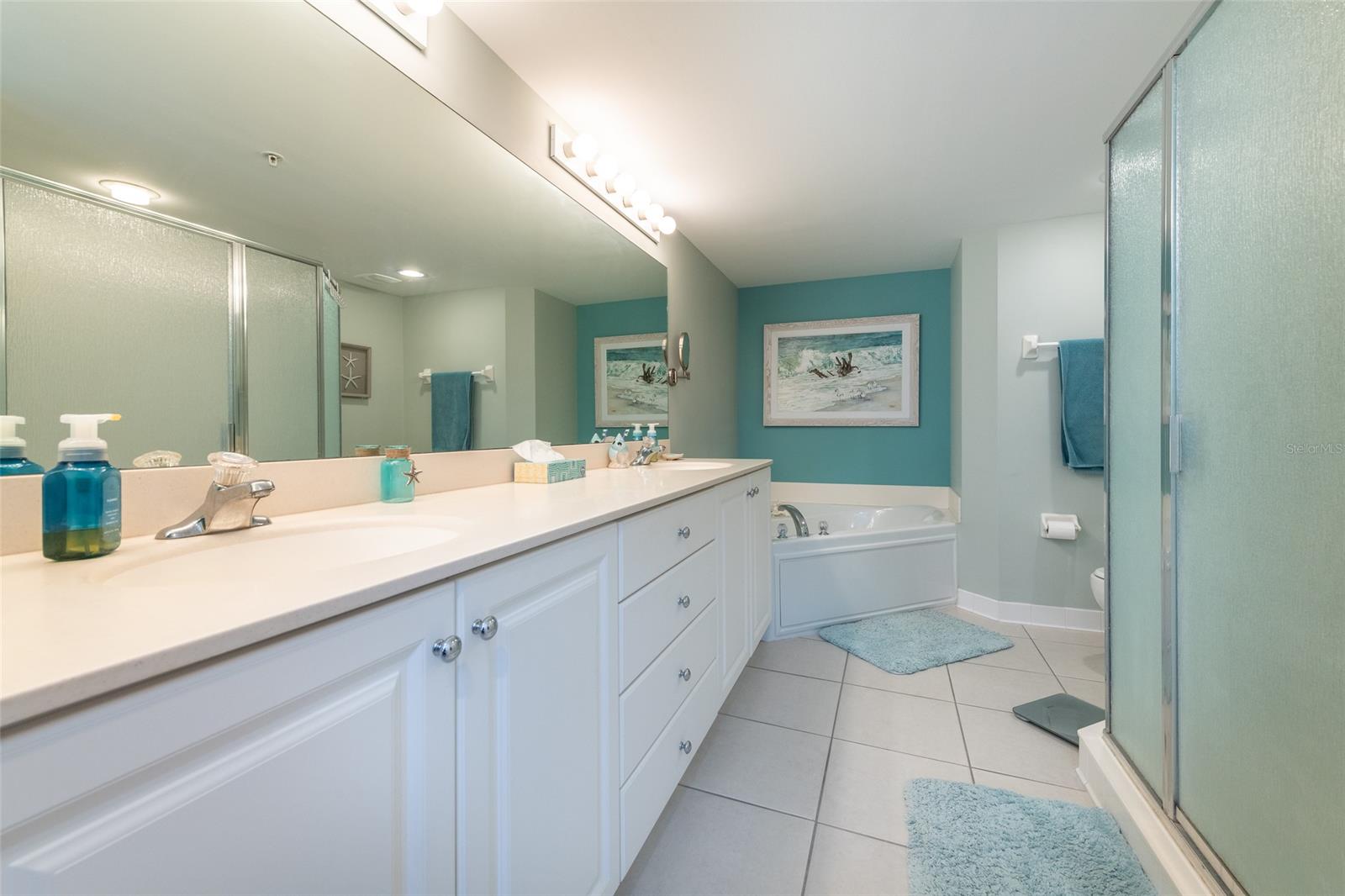 Bouchelle Island Condo - Residential