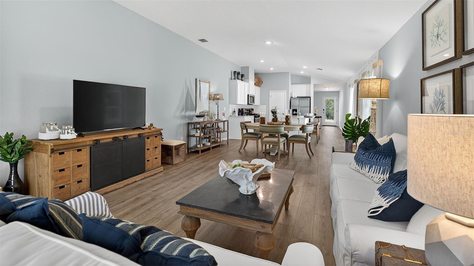 GRAND RESERVE AND GOLF CLUB - Residential