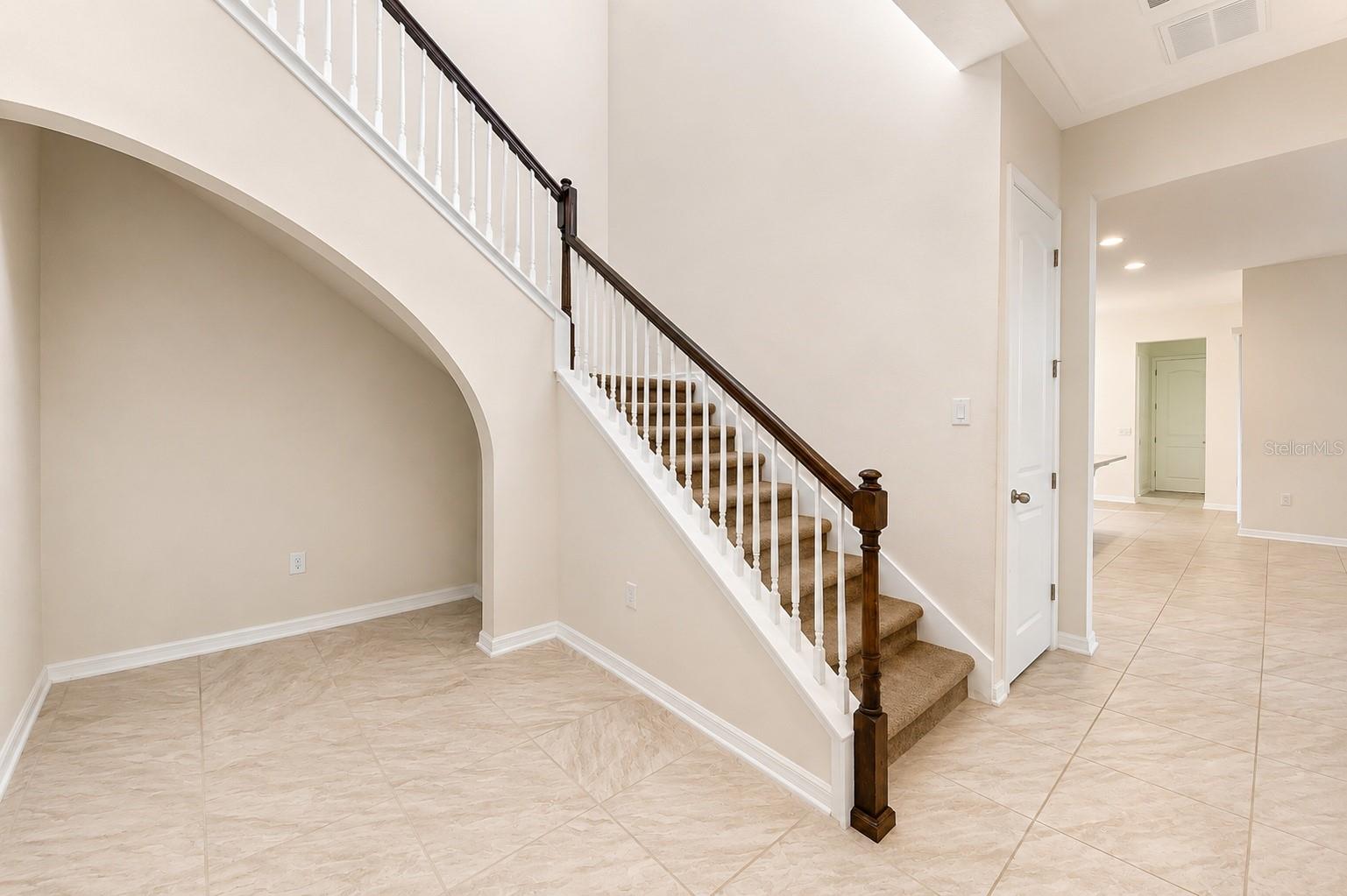 17077 HARBOR OAK PARKWAY