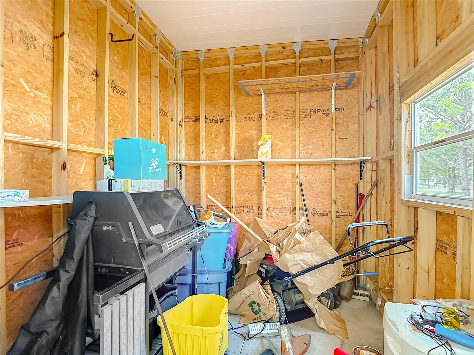 BROOKRIDGE COMM - Residential