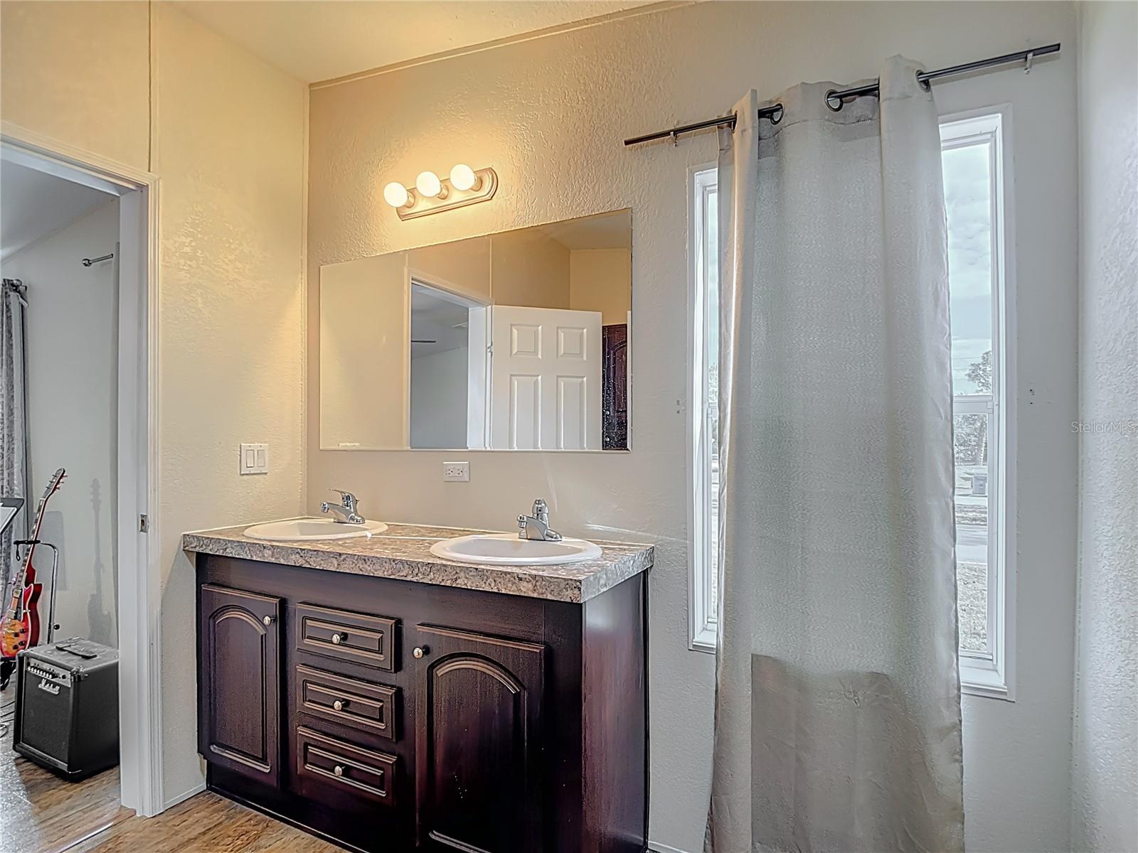 BROOKRIDGE COMM - Residential