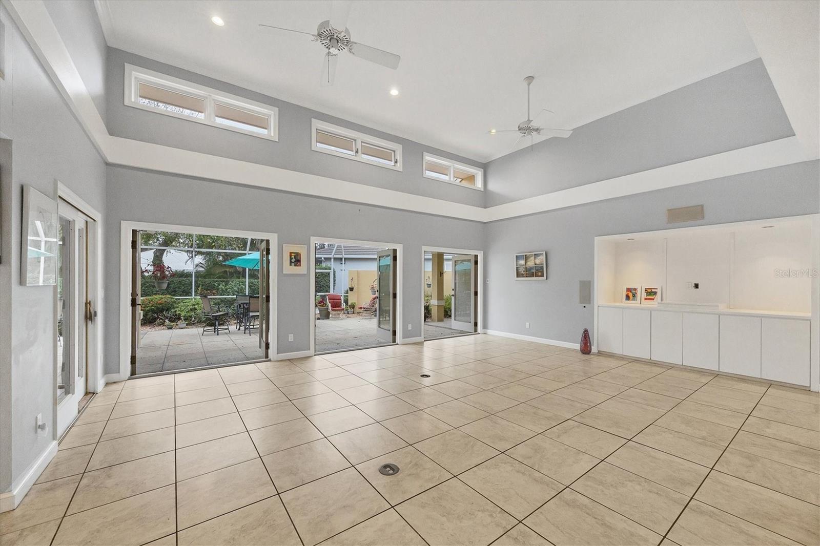 PLANTATION WOODS - Residential