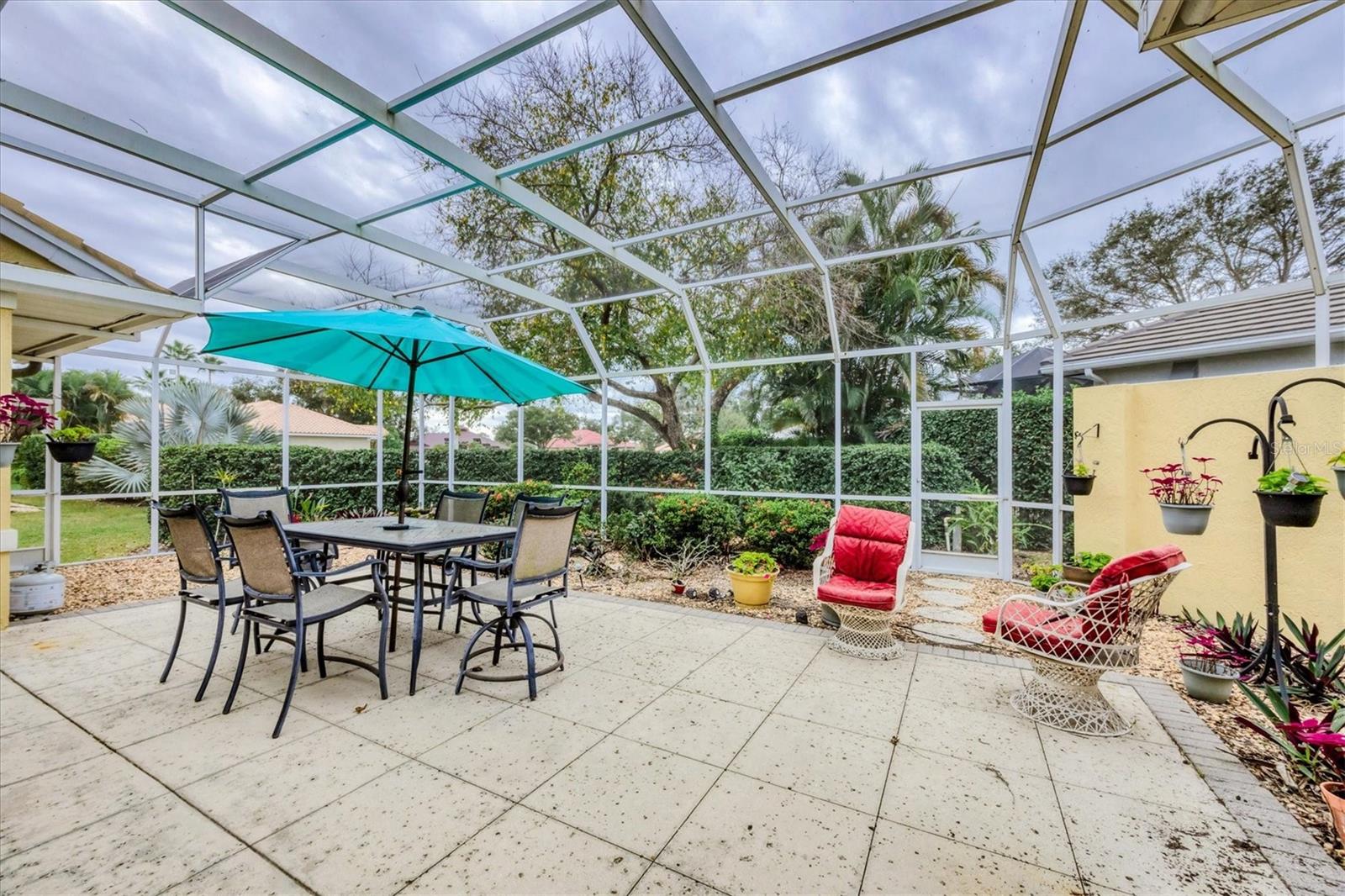 PLANTATION WOODS - Residential