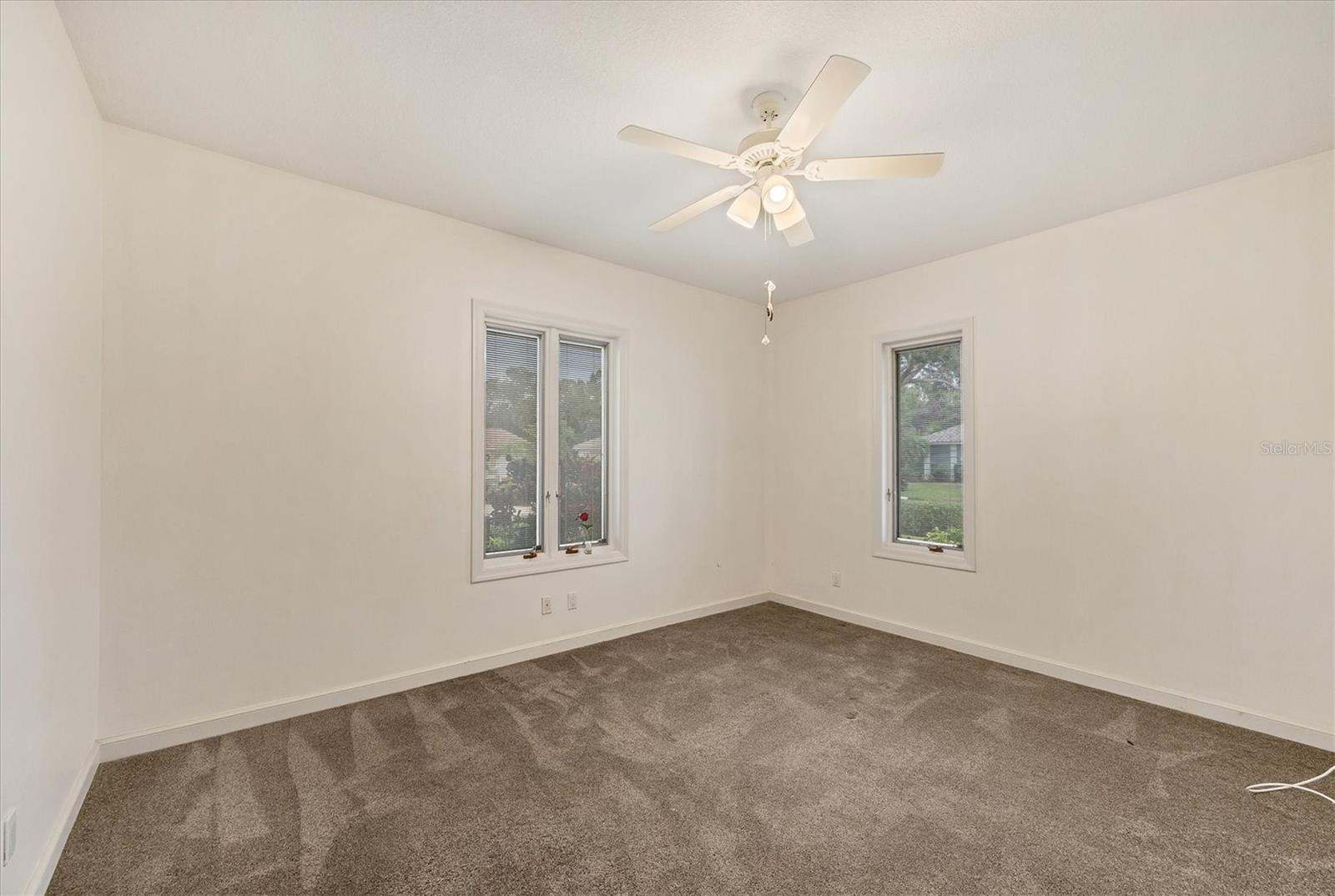 PLANTATION WOODS - Residential