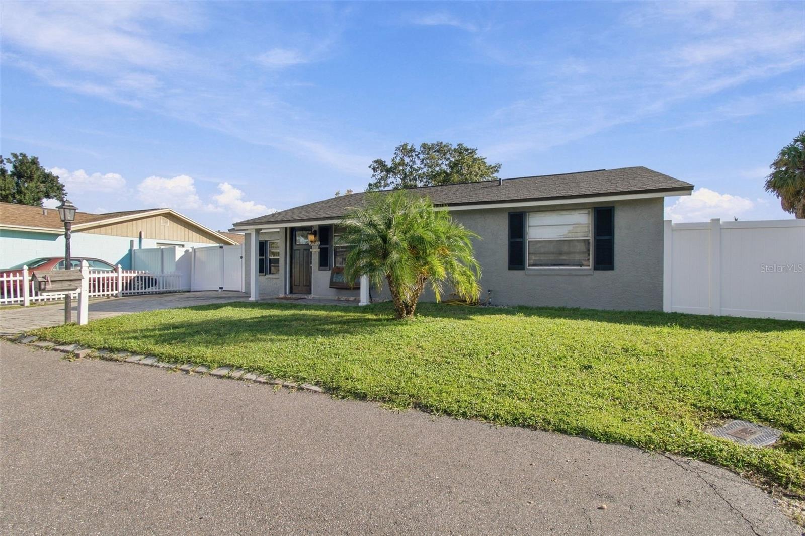 10118 WHEATLEY HILLS COURT