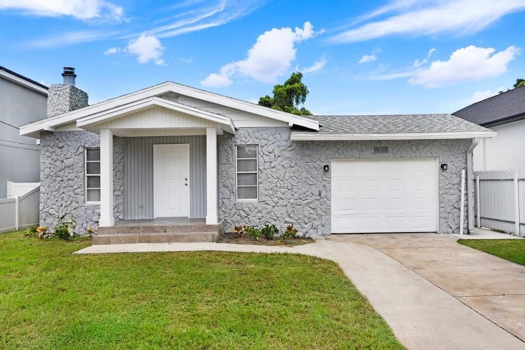 Photo of 2515 W Hiawatha Street, Tampa, FL 33614 (MLS # TB8425209)