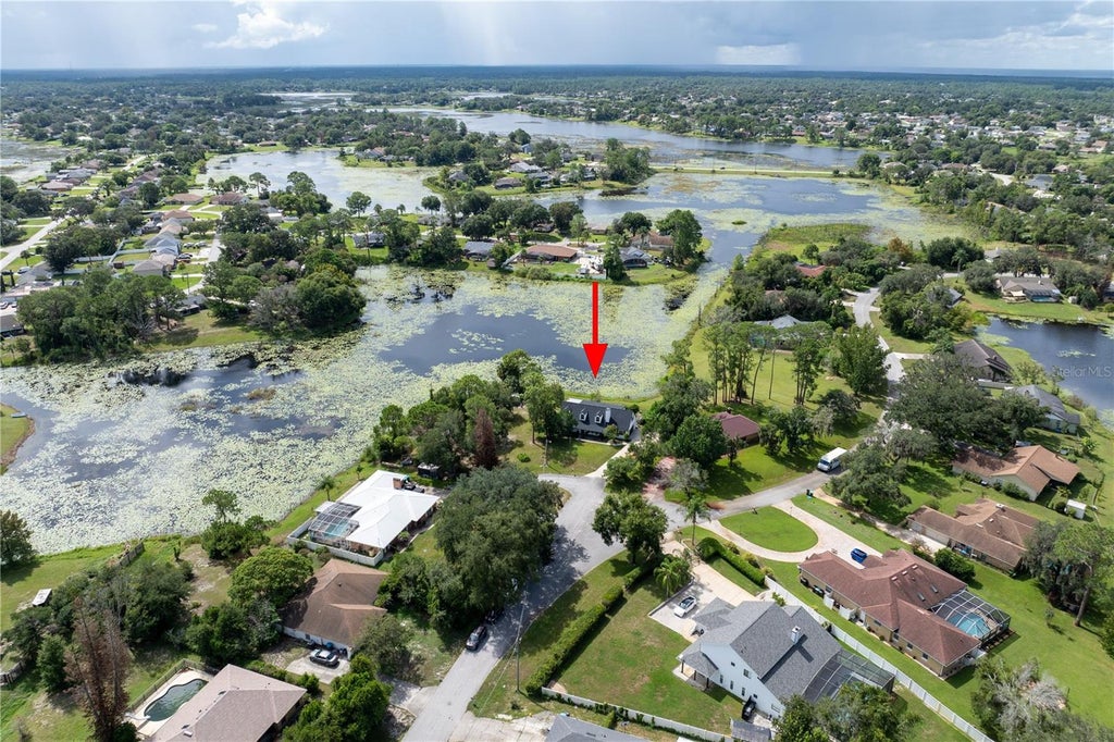 Photo of 1908 Salem Court, Deltona, FL 32738 (MLS # V4950971)
