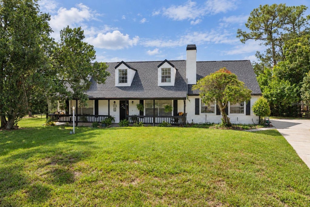 Photo of 1908 Salem Court, Deltona, FL 32738 (MLS # V4950971)