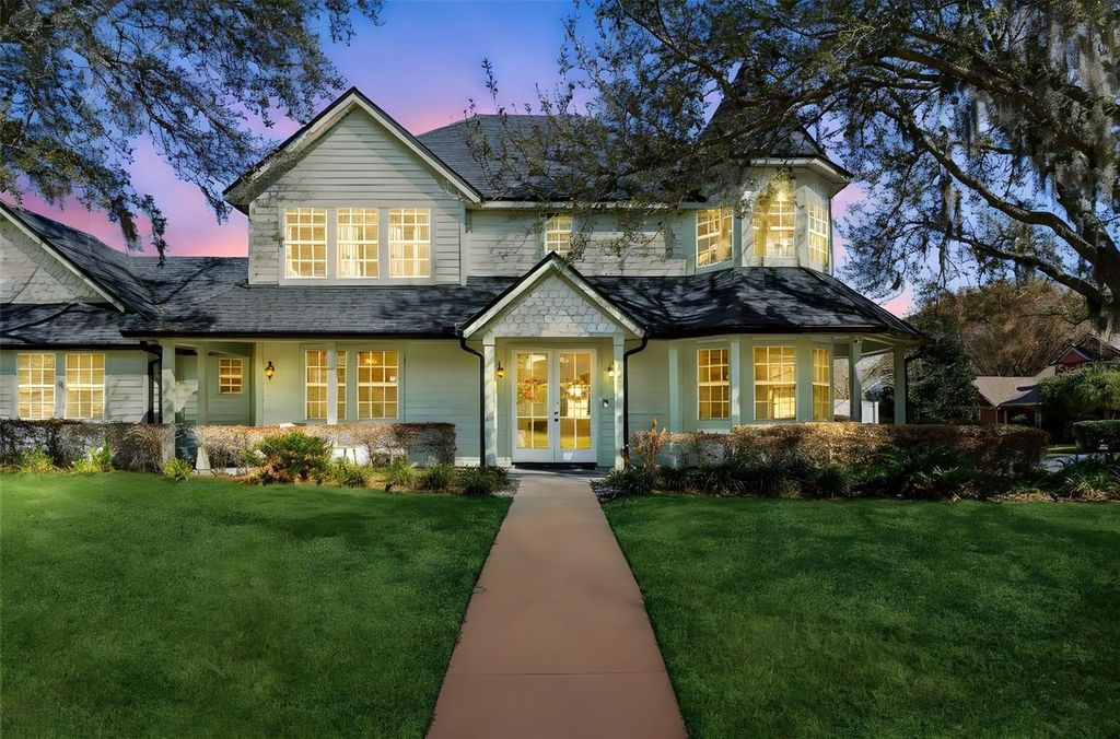 Photo of 430 Courtlea Oaks Boulevard, Winter Garden, FL 34787 (MLS # O6385851)