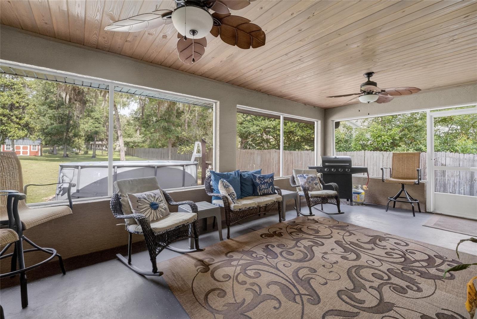 GOLDEN GLEN - Residential