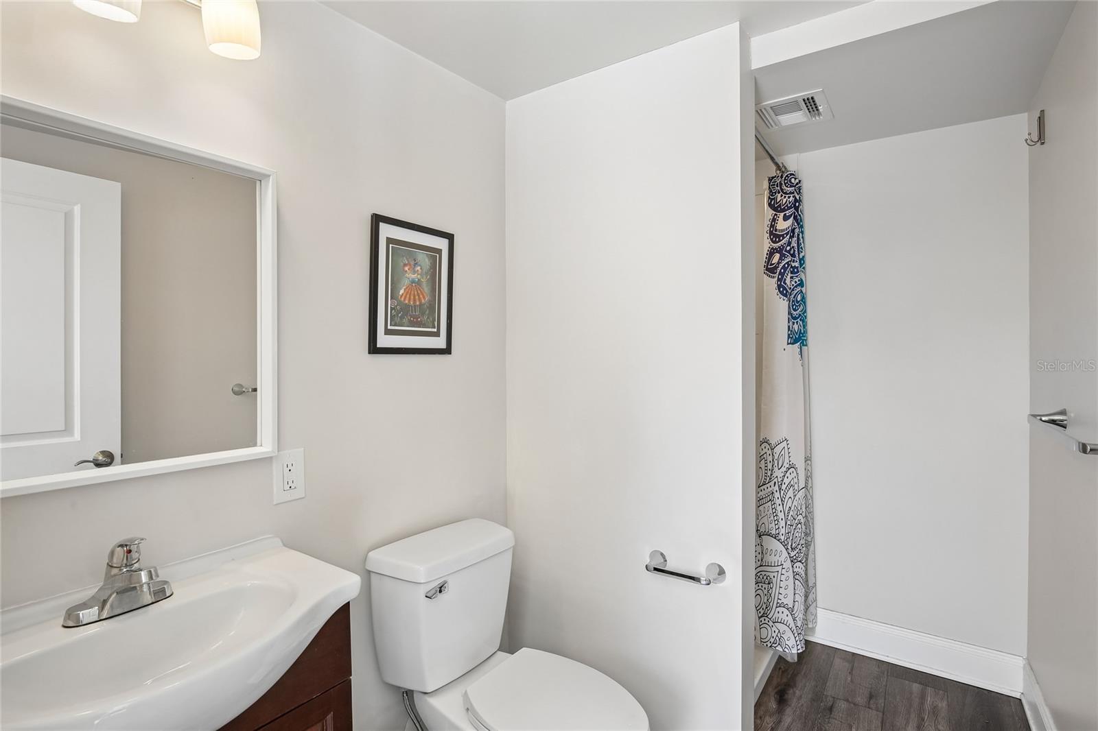 DOUGLAS MANOR ESTATES 1ST ADD - Residential
