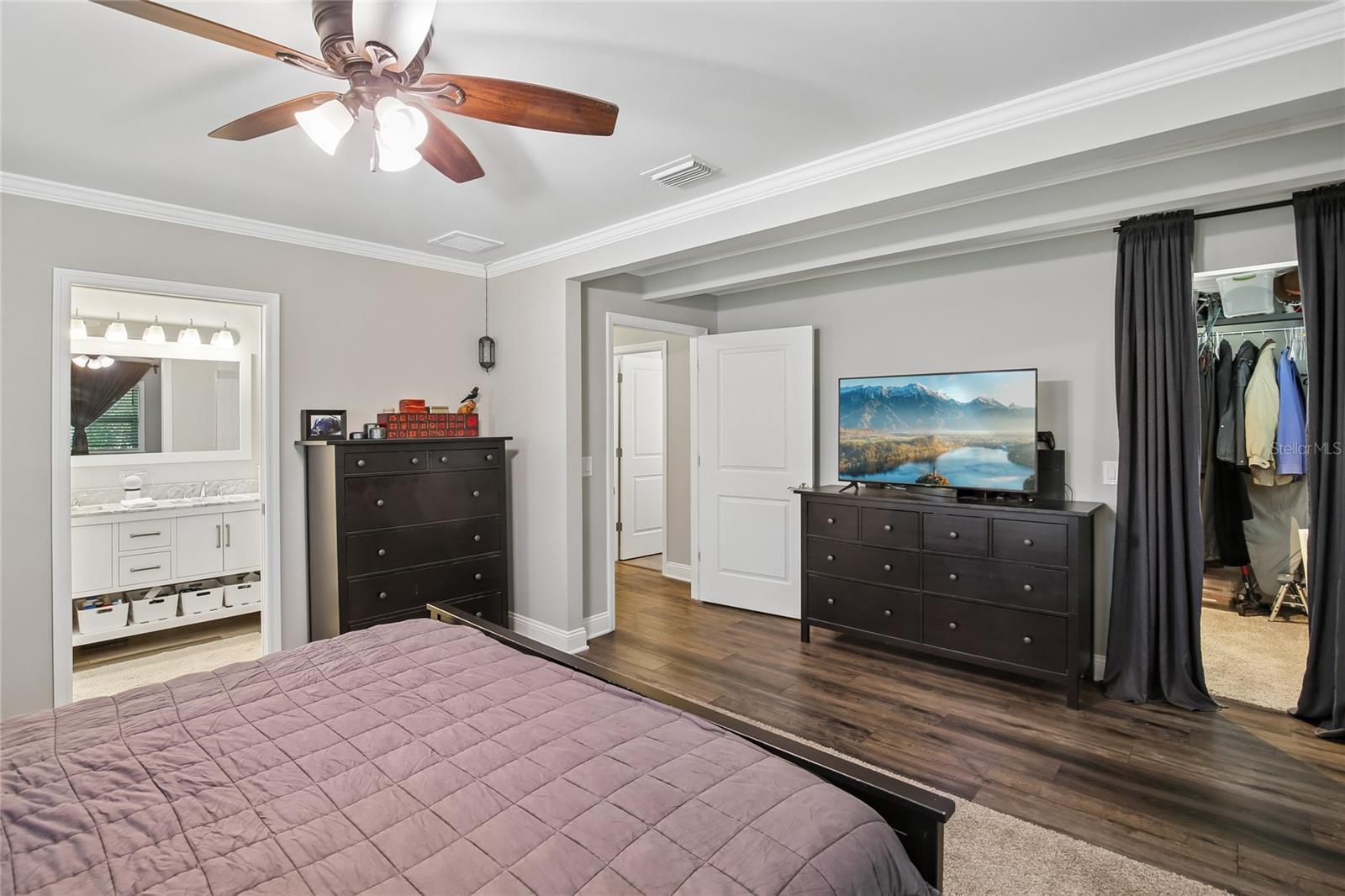 DOUGLAS MANOR ESTATES 1ST ADD - Residential